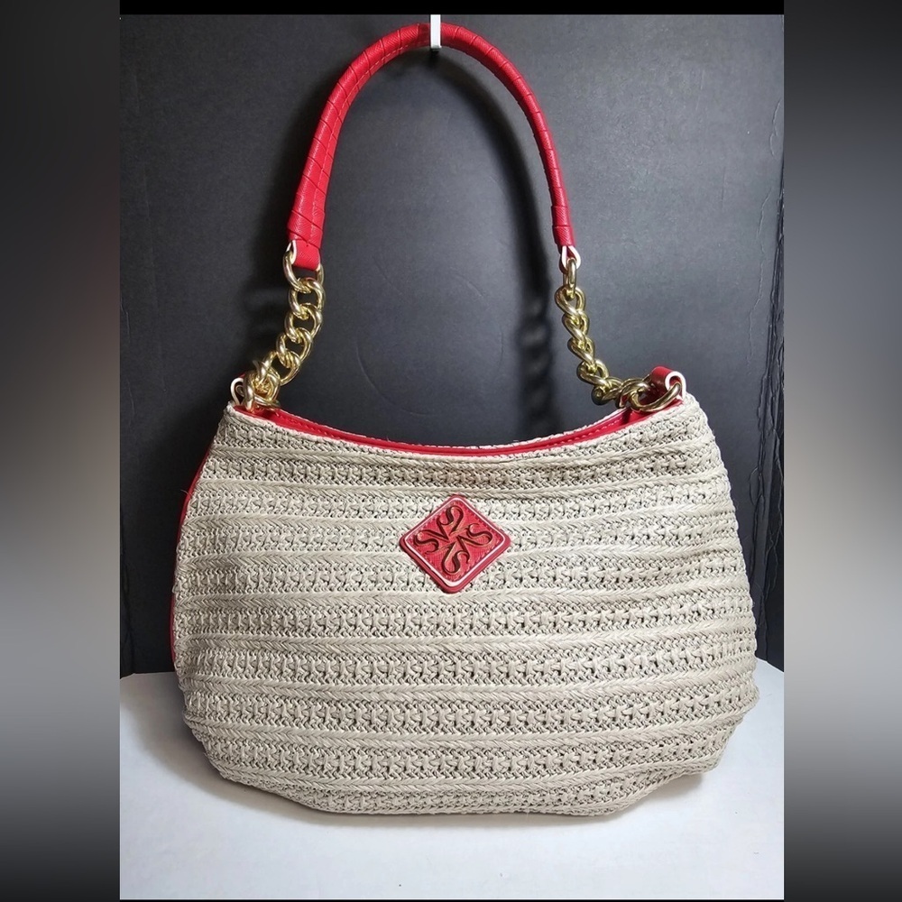SIMPLY VERA Vera Wang Woven Hobo Bag Red Trim Gold Chain Classic everyday